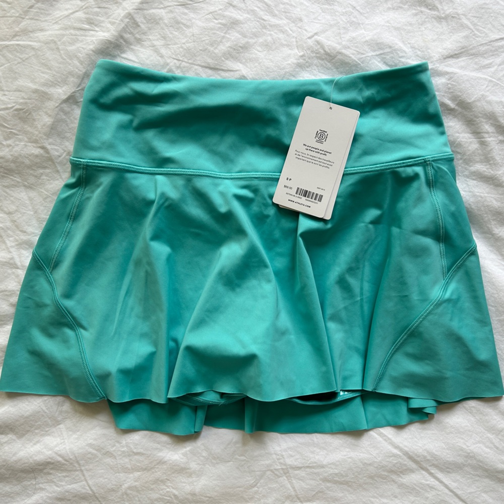 NWT Athleta Small Aces Tennis Skirt Aqua Blue 13.5”